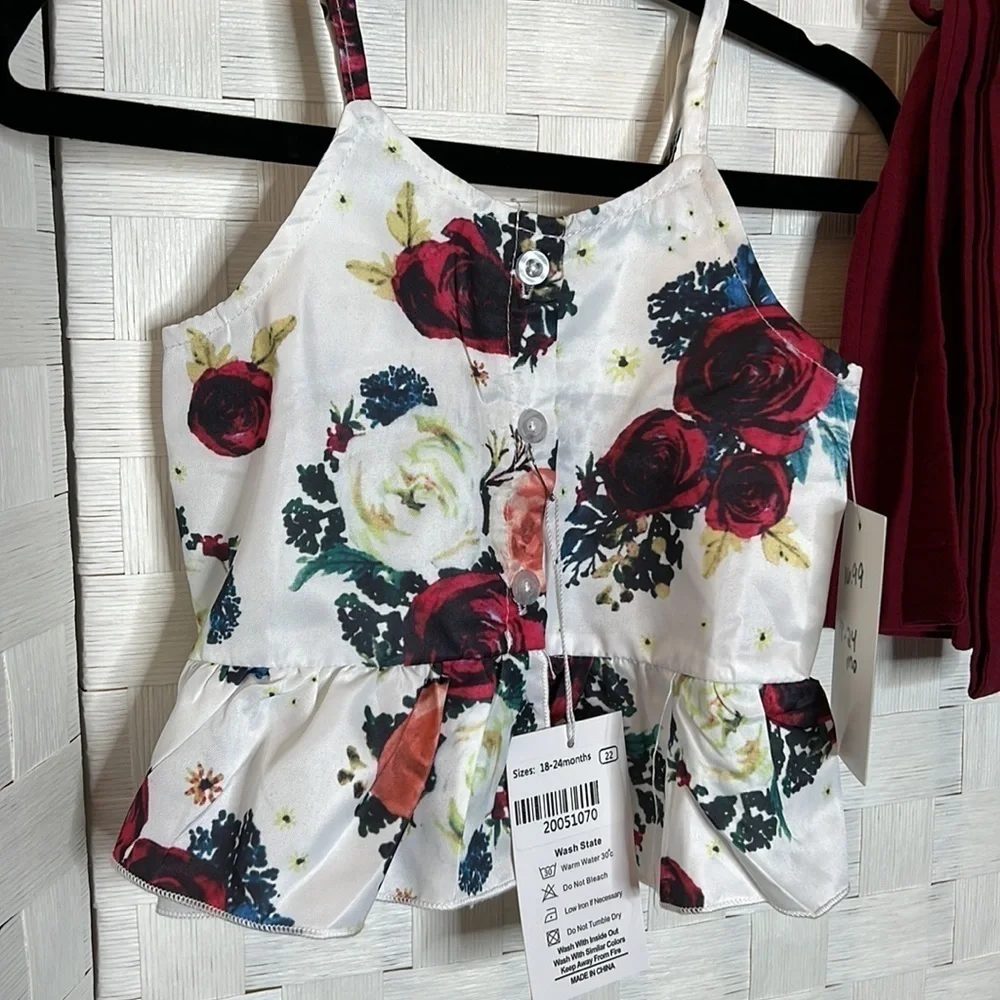 KID'S 2-Piece Toddler Girl Flower Ruffle Suspender Top and Belted Red Shorts Set